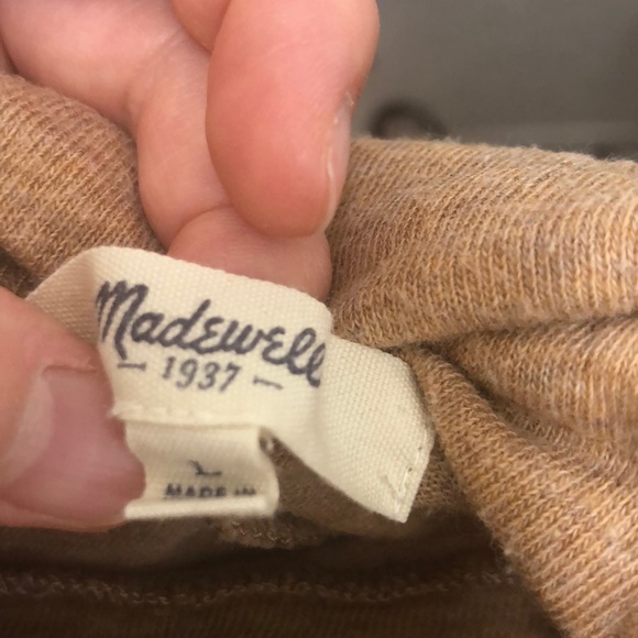 Madewell soft camel colored turtleneck - Picture 3 of 5